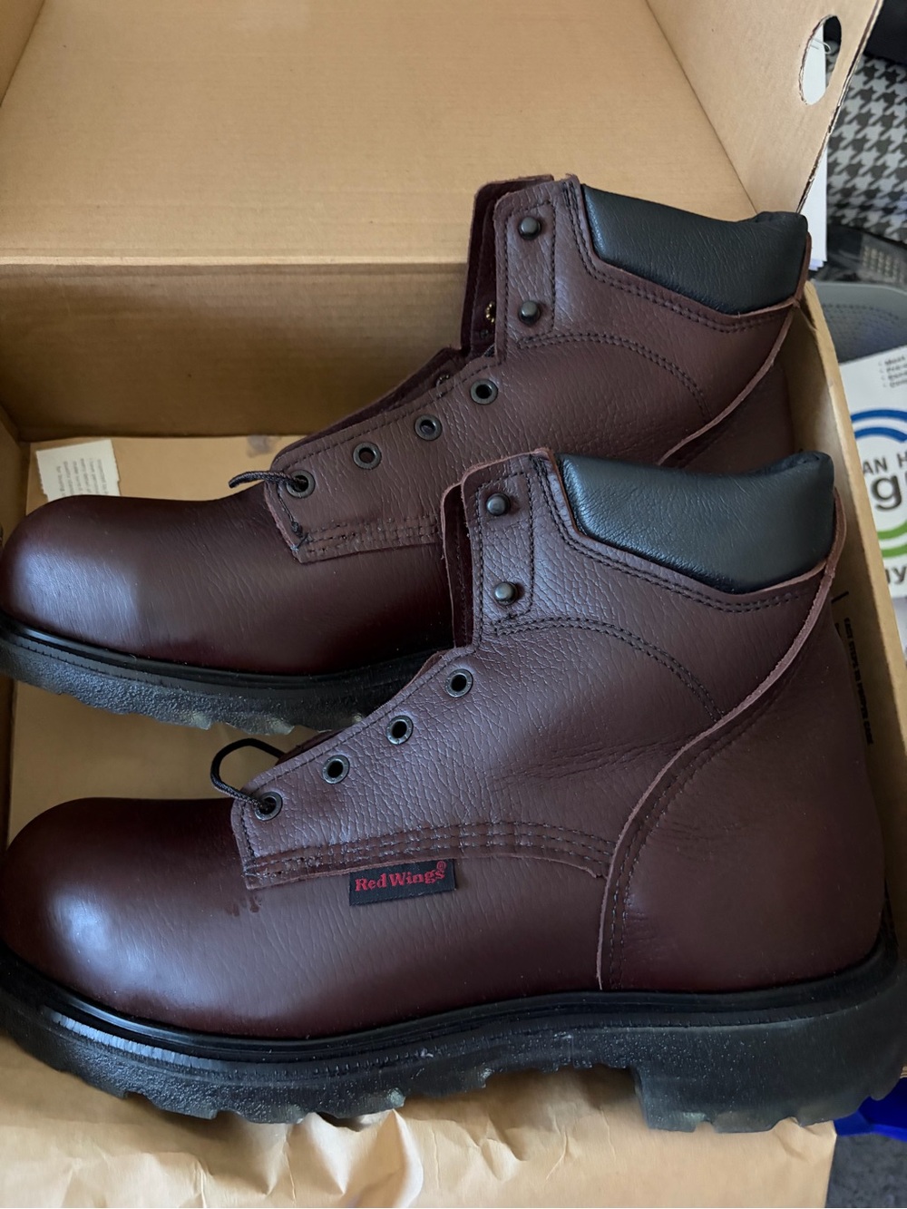 Red Wing Shoes Brown Cardboard Box with Red Logo